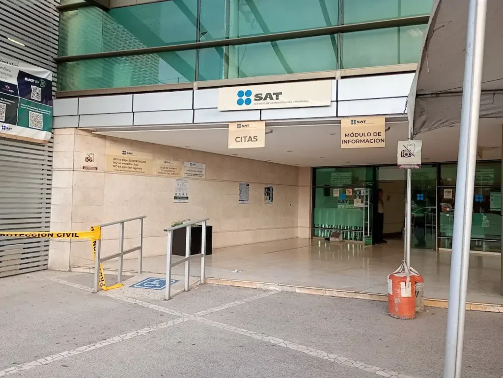Fachada de la oficina SAT en Alcaldía Coyoacán